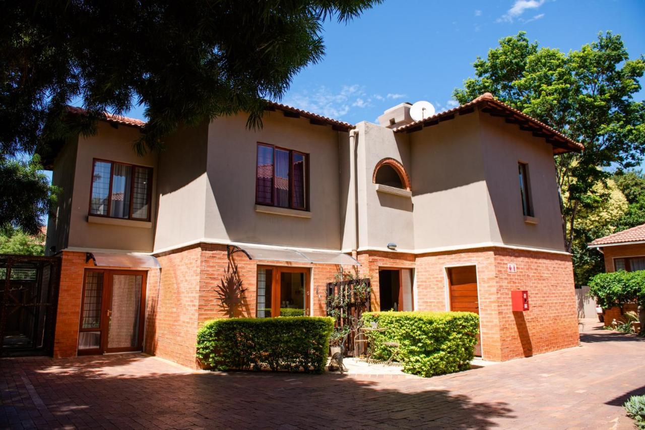 37 On Charles Hotel Pretoria Ngoại thất bức ảnh