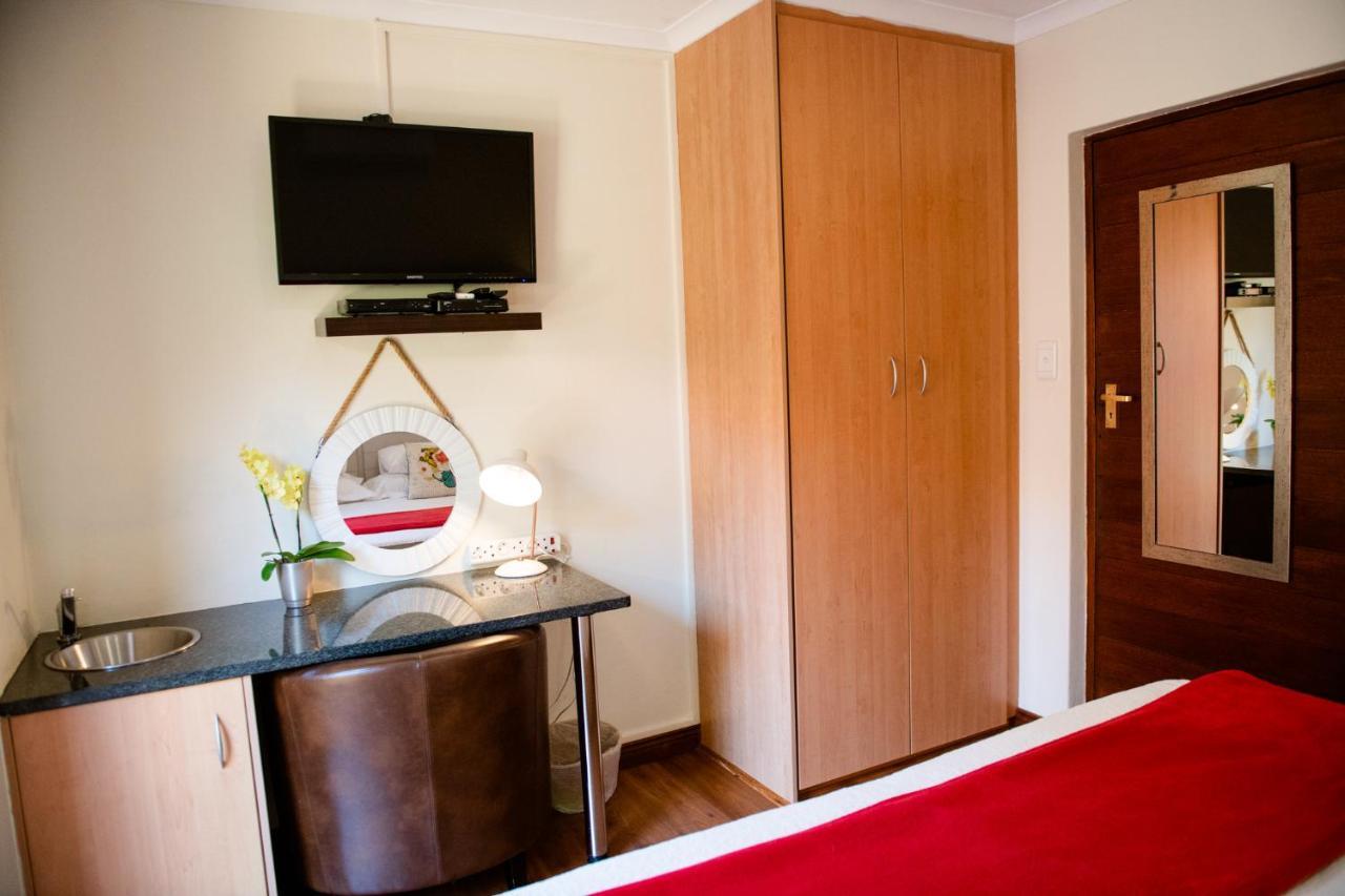 37 On Charles Hotel Pretoria Ngoại thất bức ảnh